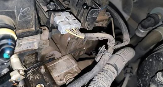 What are the bad camshaft sensor symptoms?