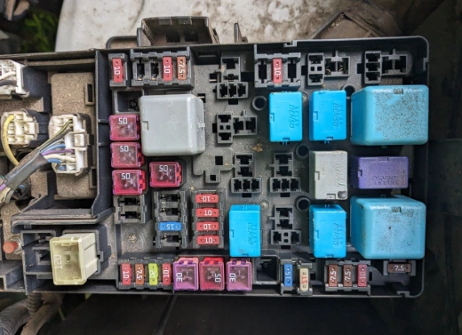 fuel pump relay
