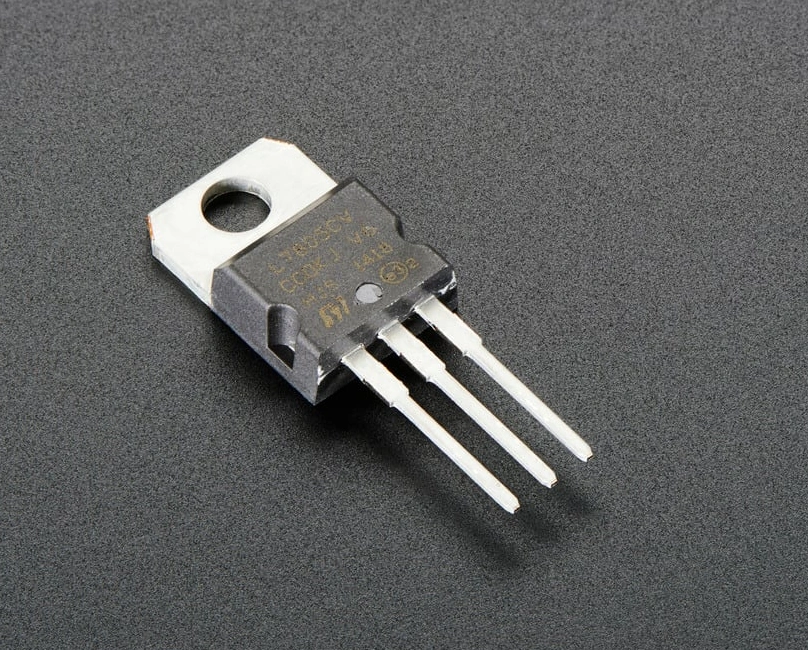 liner voltage regulator